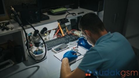 Huawei Mate 20 Lite Ekran Değişimi Fiyatı