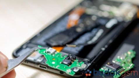 Huawei Mate 20 Lite arka kapak değişimi fiyatı